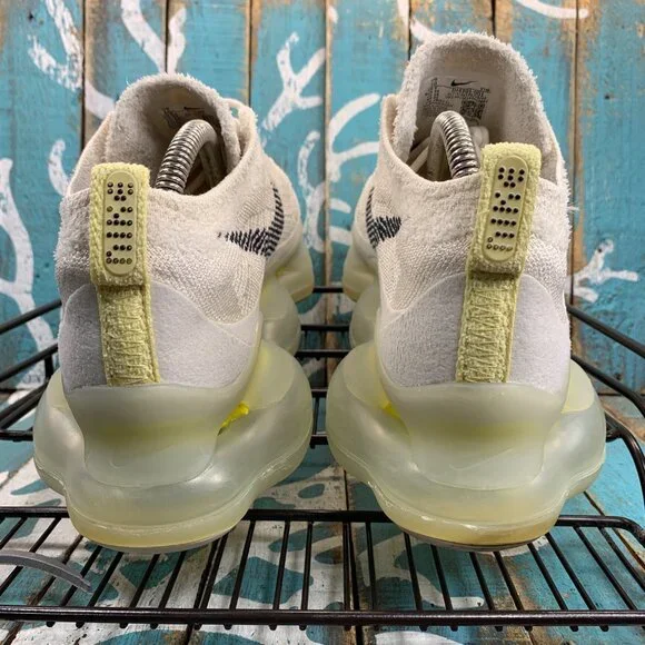 Nike Men’s Air Max Scorpion FK Phantom Athletic Sneakers “Lemon-Wash” Size 10